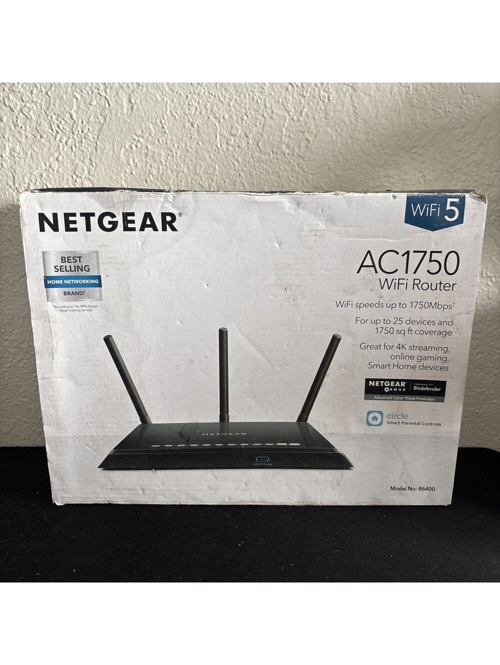 Netgear AC1750 R6400-100NAS 1300 Mbps 4-Port Gigabit Wireless AC Router